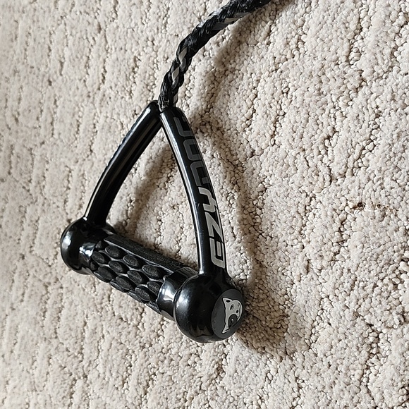 Ezydog Cujo Shock Absorbing Dog NO Pull Leash for pullers like new - Picture 4 of 5